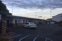 Scandia Motel *